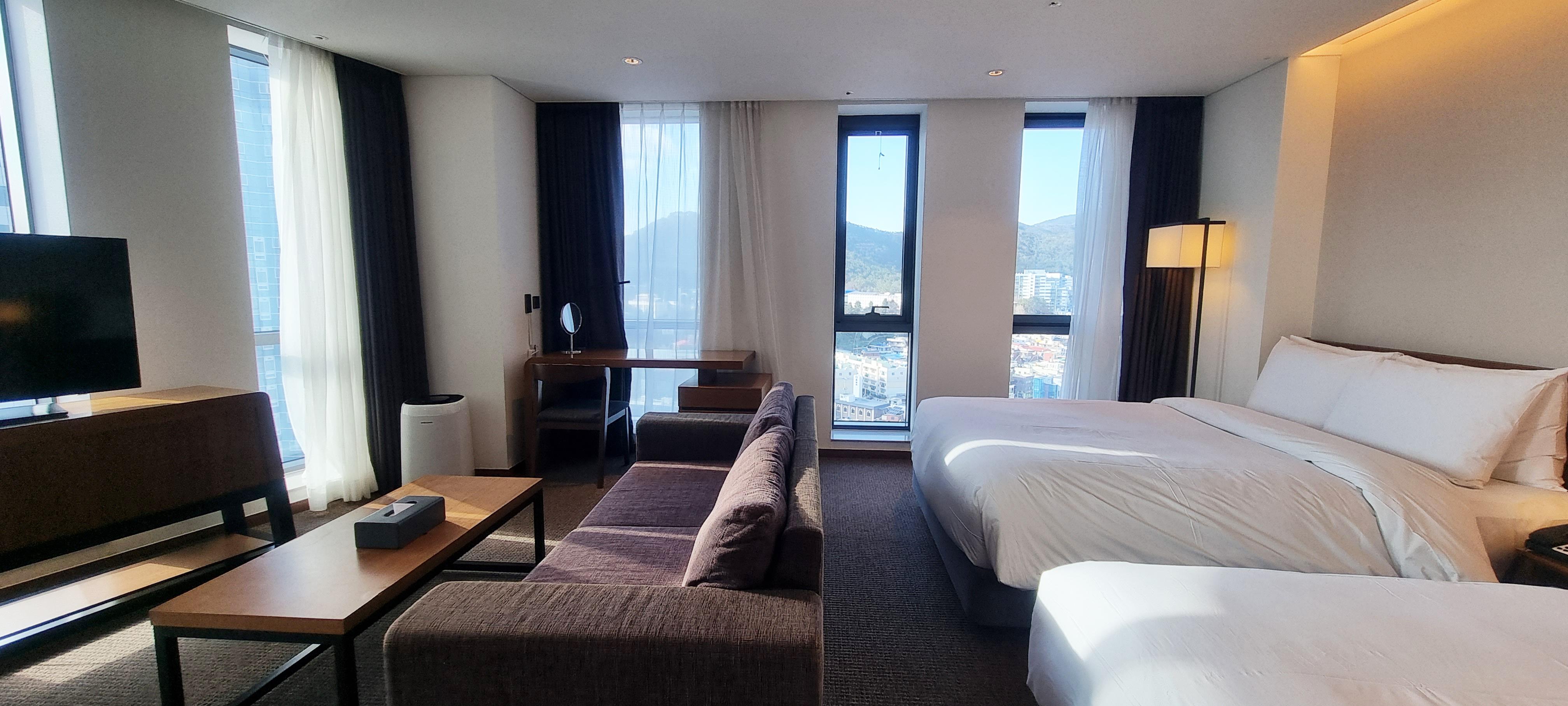 Ramada Encore By Wyndham Busan Haeundae Eksteriør billede