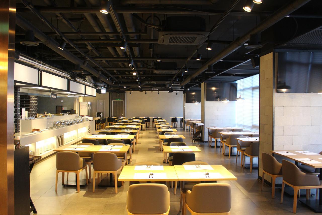 Ramada Encore By Wyndham Busan Haeundae Eksteriør billede