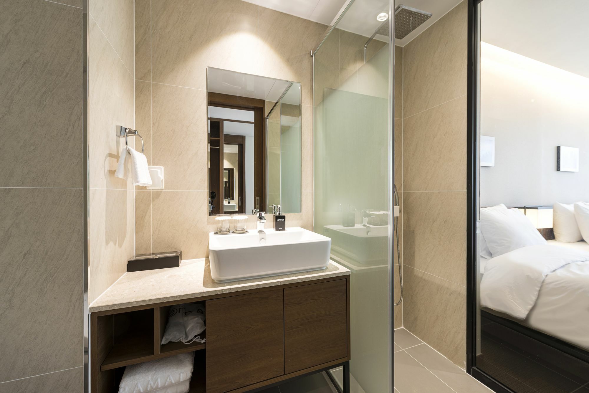 Ramada Encore By Wyndham Busan Haeundae Eksteriør billede