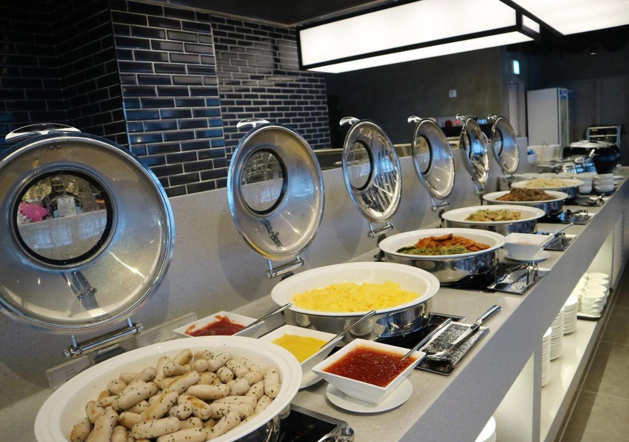 Ramada Encore By Wyndham Busan Haeundae Eksteriør billede